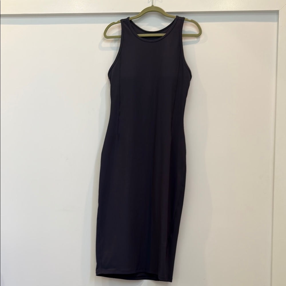 Lululemon Brunch and Back Sleeveless Dress - Picture 2 of 6